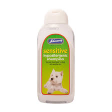 Johnson's Sensitive Hypoallergenic Shampoo 200ml