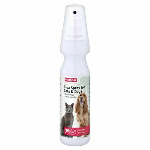 Beaphar Flea spray for cats and dogs.